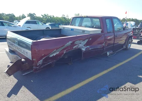 1988 Chevrolet Gmt-400 C1500 из США, поврежденный, VIN 2GCEC19KXJ1218315